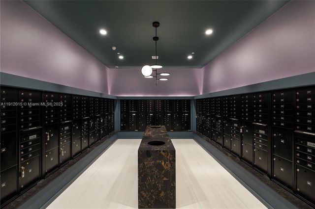 101 Diplomat Pkwy 2604, Hallandale Beach, FL 33009