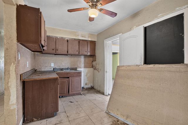511 NW 17th Avenue, Fort Lauderdale, FL 33311