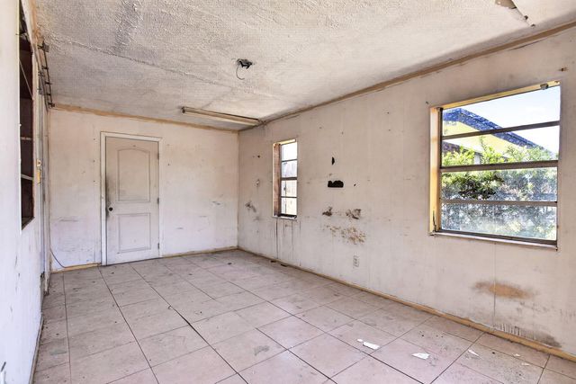 511 NW 17th Avenue, Fort Lauderdale, FL 33311