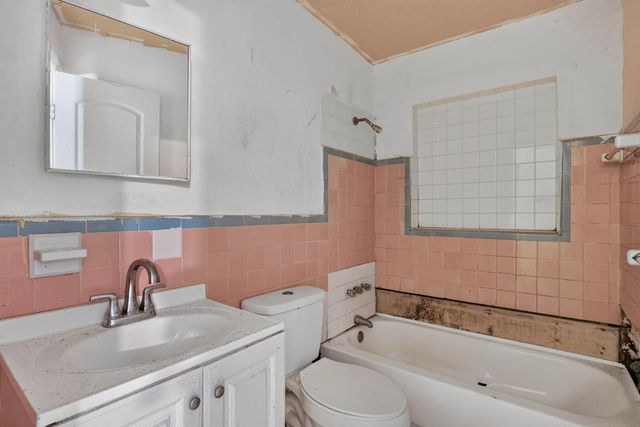 511 NW 17th Avenue, Fort Lauderdale, FL 33311