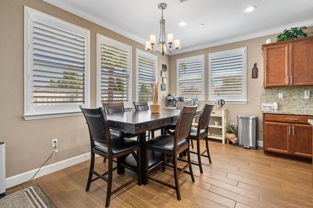 1391 Crystal Dr, Lathrop, CA 95330