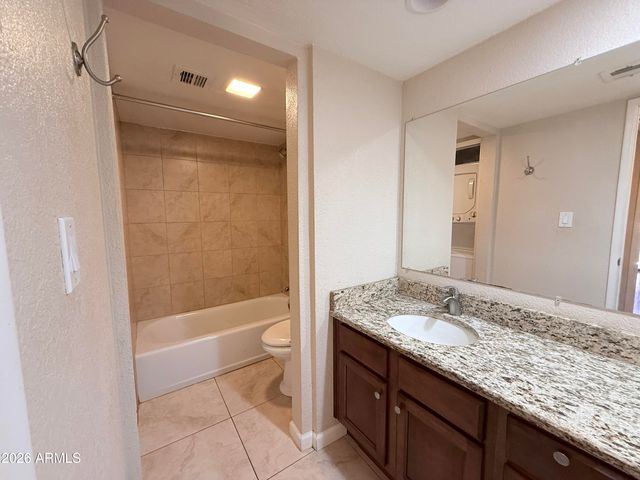 1125 E Broadway Road 113, Tempe, AZ 85282