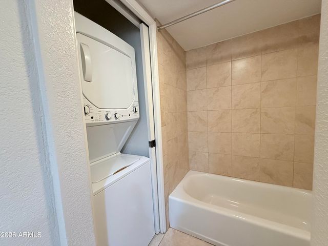 1125 E Broadway Road 113, Tempe, AZ 85282