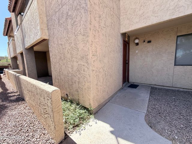 1125 E Broadway Road 113, Tempe, AZ 85282