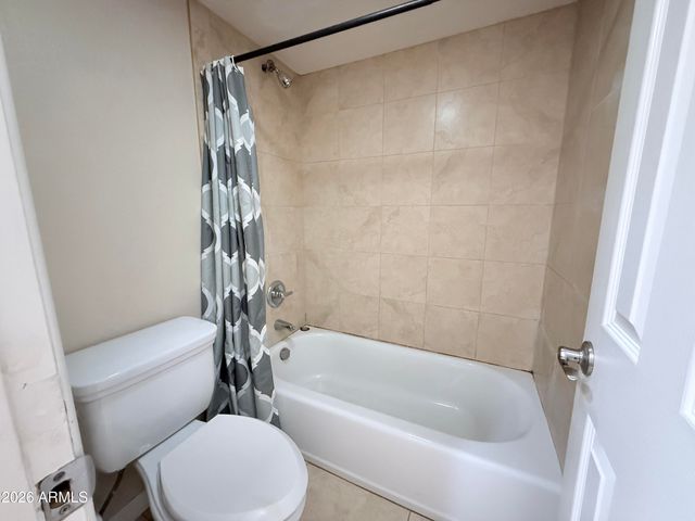 1125 E Broadway Road 113, Tempe, AZ 85282