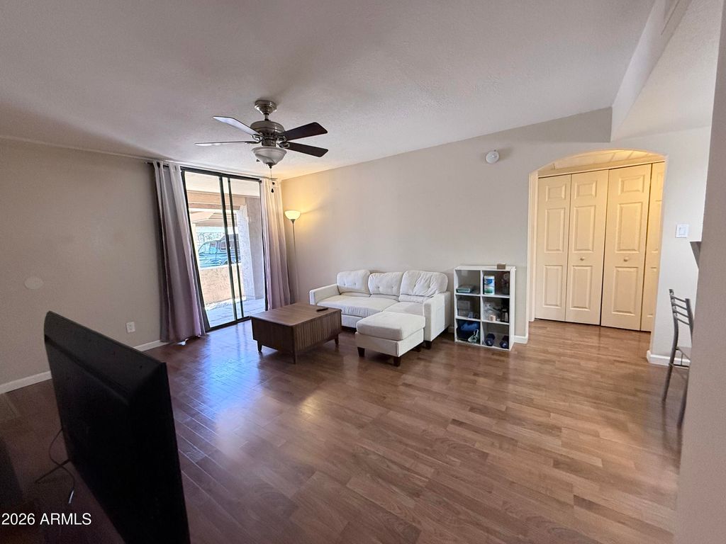 1125 E Broadway Road 113, Tempe, AZ 85282