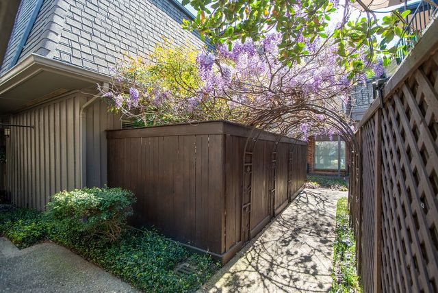 4112 Bowser Avenue 103, Dallas, TX 75219