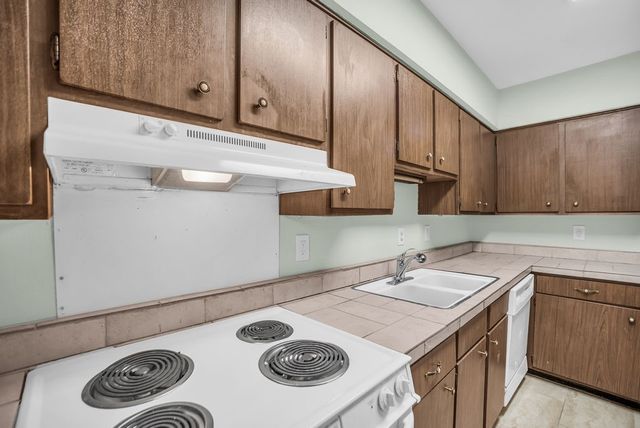 4112 Bowser Avenue 103, Dallas, TX 75219