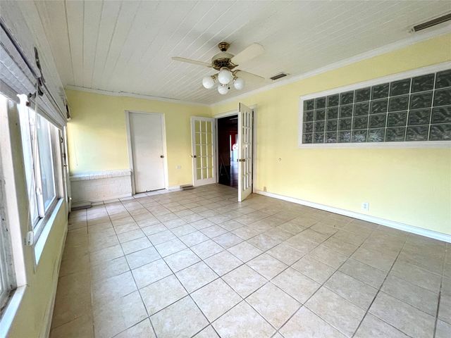 7814 La Manga Drive, Dallas, TX 75248