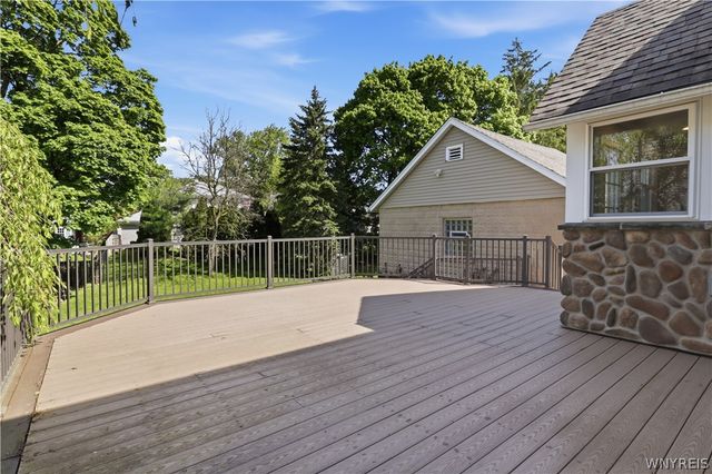 6420 West Quaker Street, Orchard Park, NY 14127