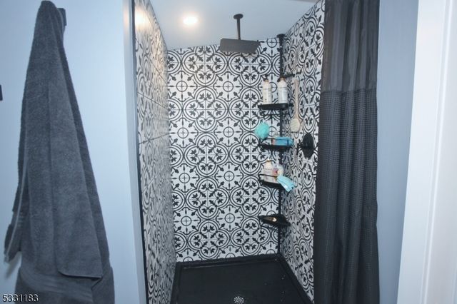 9 Newton Ave, Byram Twp., NJ 07874