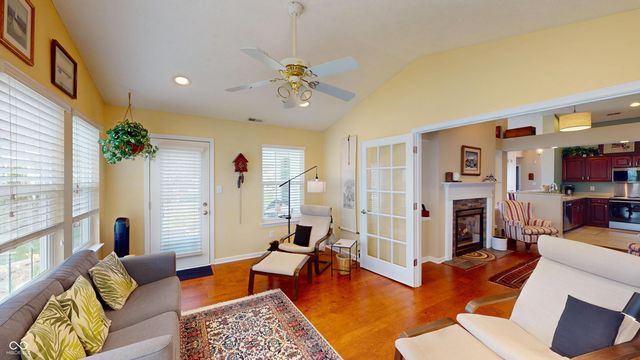 1304 Flintlock Drive, Greenwood, IN 46143