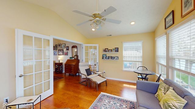 1304 Flintlock Drive, Greenwood, IN 46143