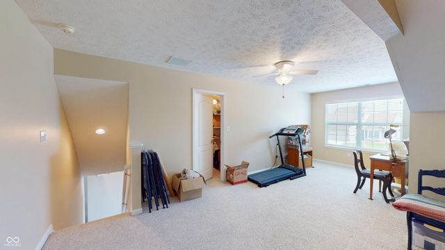 1304 Flintlock Drive, Greenwood, IN 46143