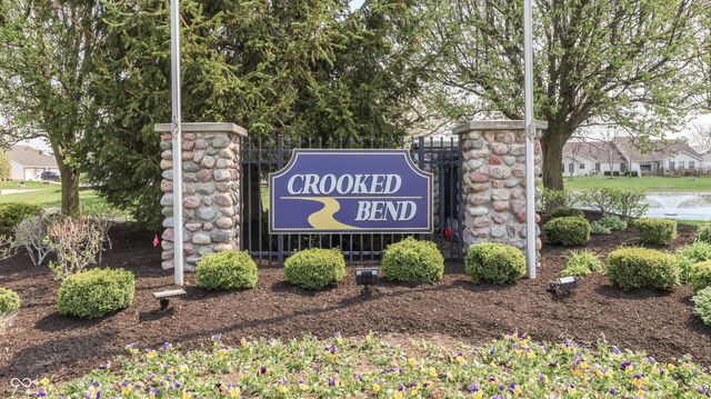 1304 Flintlock Drive, Greenwood, IN 46143