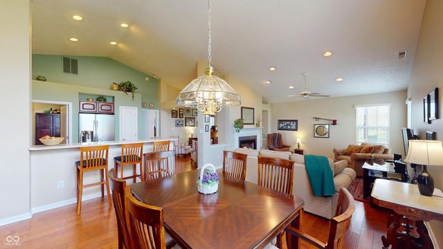 1304 Flintlock Drive, Greenwood, IN 46143