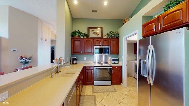 1304 Flintlock Drive, Greenwood, IN 46143