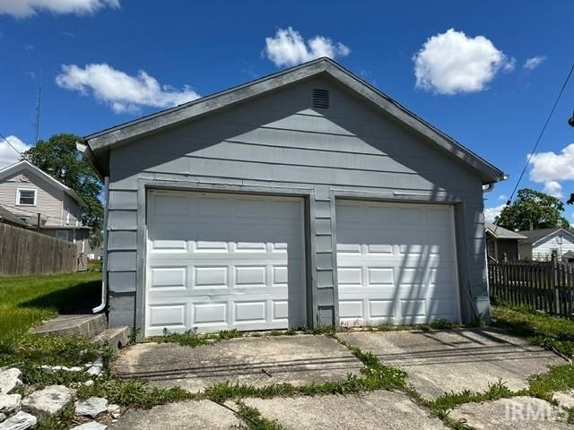 212 E Washington Street, Bluffton, IN 46714