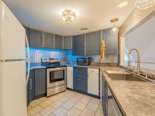 30810 NE 78 STREET, Fort Mc Coy, FL 32134