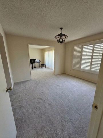 6311 N 74th Street, Scottsdale, AZ 85250