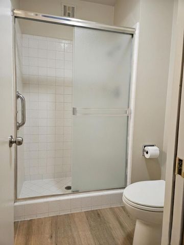 6311 N 74th Street, Scottsdale, AZ 85250