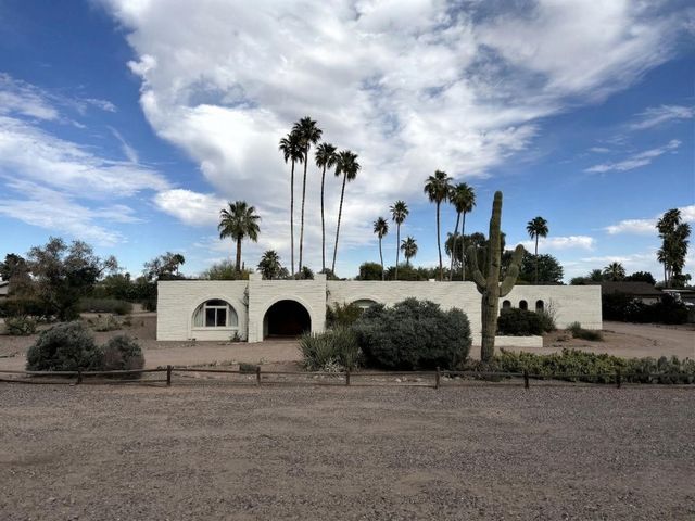 6311 N 74th Street, Scottsdale, AZ 85250