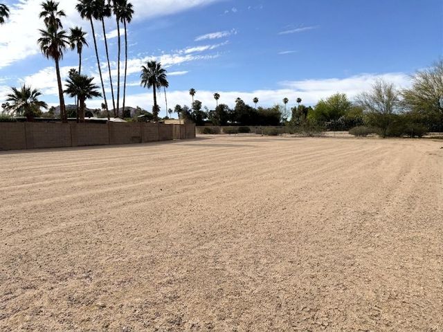 6311 N 74th Street, Scottsdale, AZ 85250