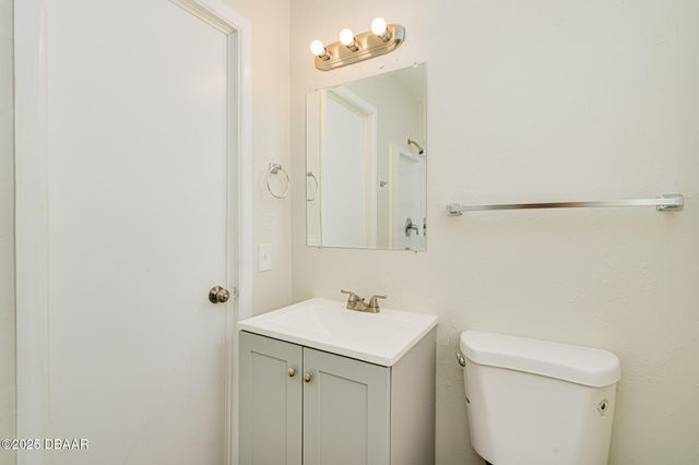 706 Flanders Avenue, Daytona Beach, FL 32114