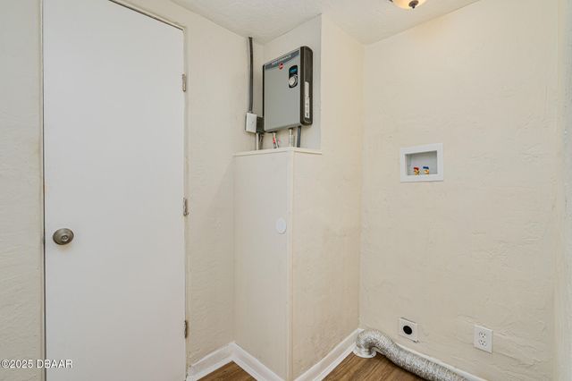 706 Flanders Avenue, Daytona Beach, FL 32114