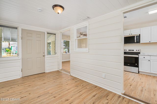 706 Flanders Avenue, Daytona Beach, FL 32114