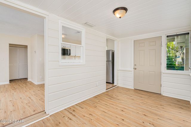 706 Flanders Avenue, Daytona Beach, FL 32114