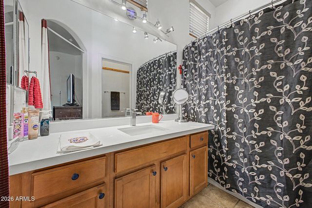 2024 S BALDWIN -- 30, Mesa, AZ 85209