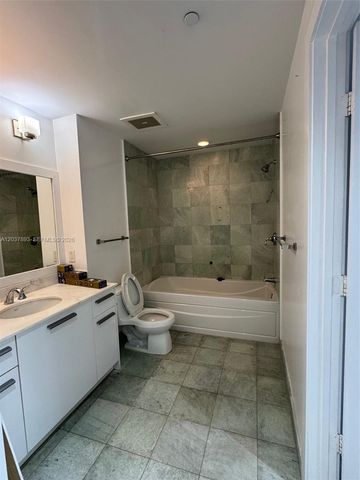 1060 Brickell Avenue 4115, Miami, FL 33131
