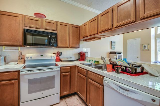 2802 Nueces ST 312, Austin, TX 78705