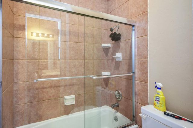 2802 Nueces ST 312, Austin, TX 78705