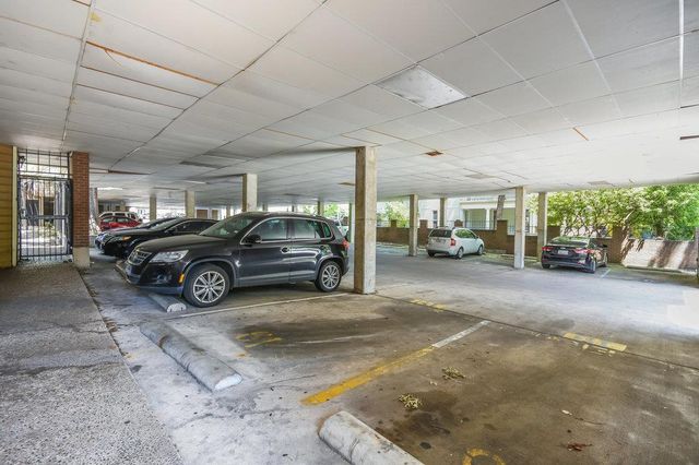 2802 Nueces ST 312, Austin, TX 78705