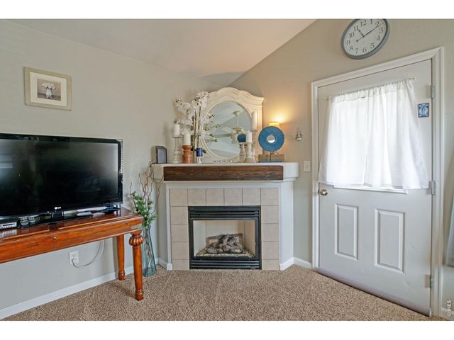 3600 Ponderosa Ct 1, Evans, CO 80620
