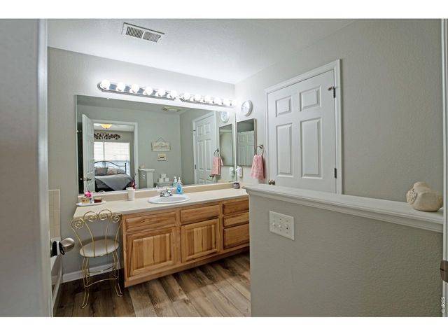 3600 Ponderosa Ct 1, Evans, CO 80620