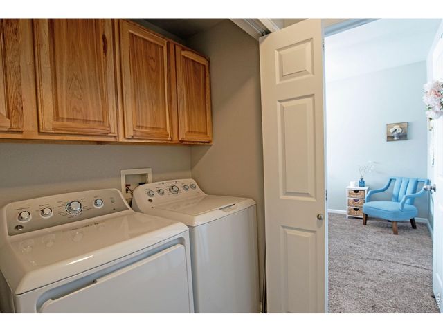 3600 Ponderosa Ct 1, Evans, CO 80620