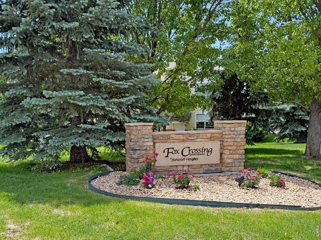 3600 Ponderosa Ct 1, Evans, CO 80620