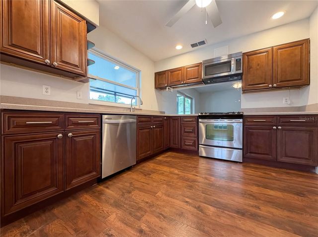 3014 ROSEBUD LANE, Brandon, FL 33511