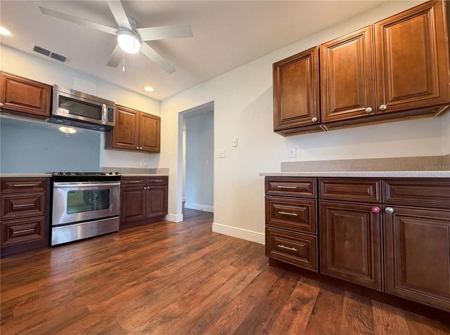 3014 ROSEBUD LANE, Brandon, FL 33511