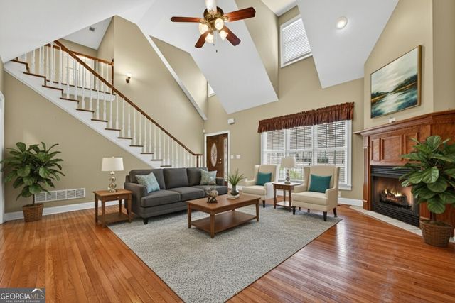 220 Oakridge Lane, Ellijay, GA 30536