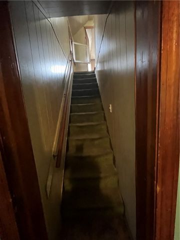 439 Malleable St, Sharon, PA 16146