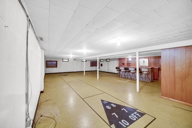 6416 Old Porter Road, Portage, IN 46368