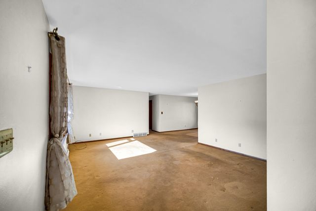 6416 Old Porter Road, Portage, IN 46368