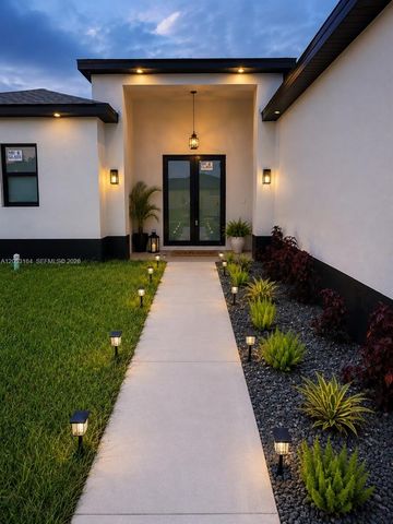 2920 SW 30th Street, Lehigh Acres, FL 33976