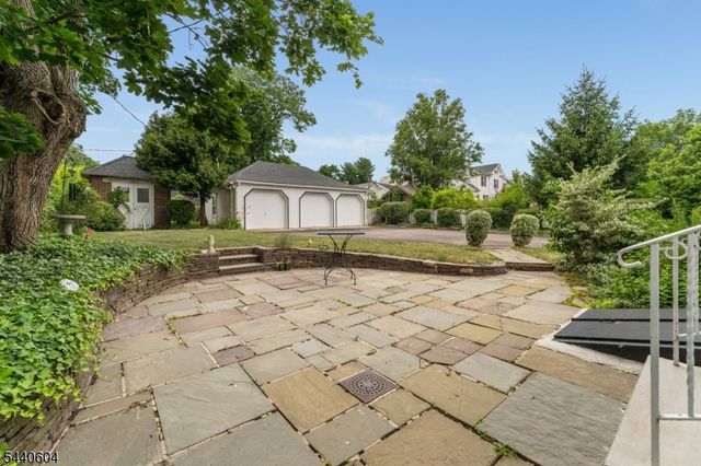 35 Elwood Ave, Flemington Boro, NJ 08822