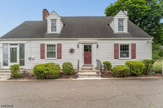 35 Elwood Ave, Flemington Boro, NJ 08822