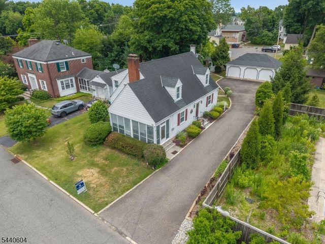 35 Elwood Ave, Flemington Boro, NJ 08822